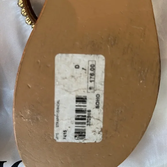 Mystique jeweled sandals! 🌟 - Picture 5 of 6